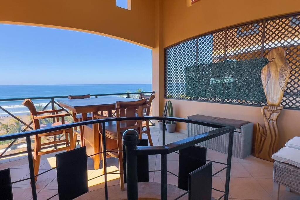 Stylish 3-BR Vacation Condo with Scenic Rooftop