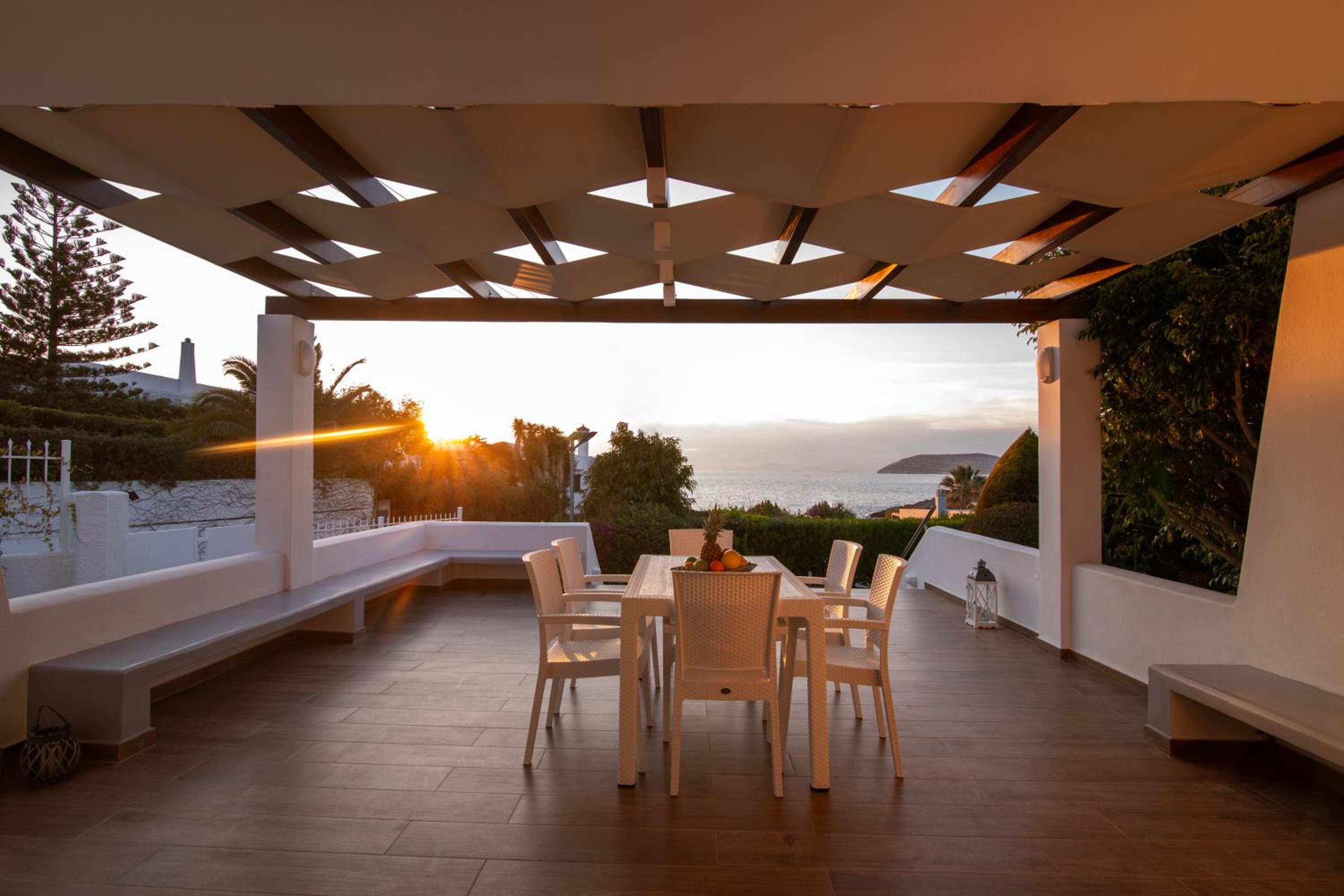 Astarte Sunset Villa