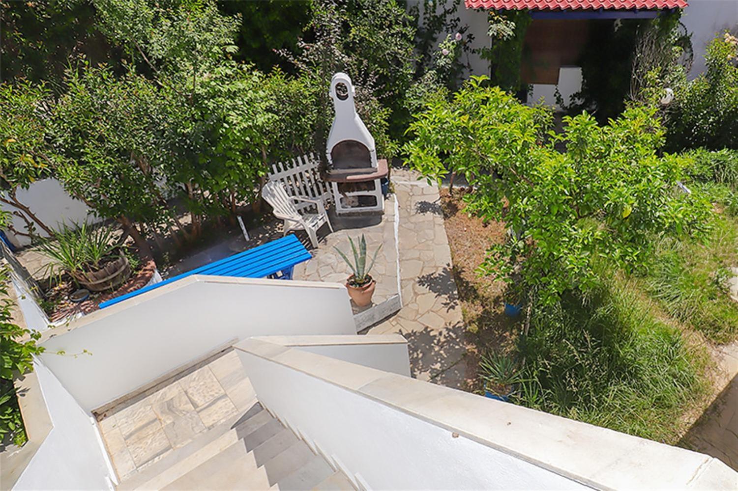 Feni Traditional House Loutra 2 bedrooms 6 guests view 4