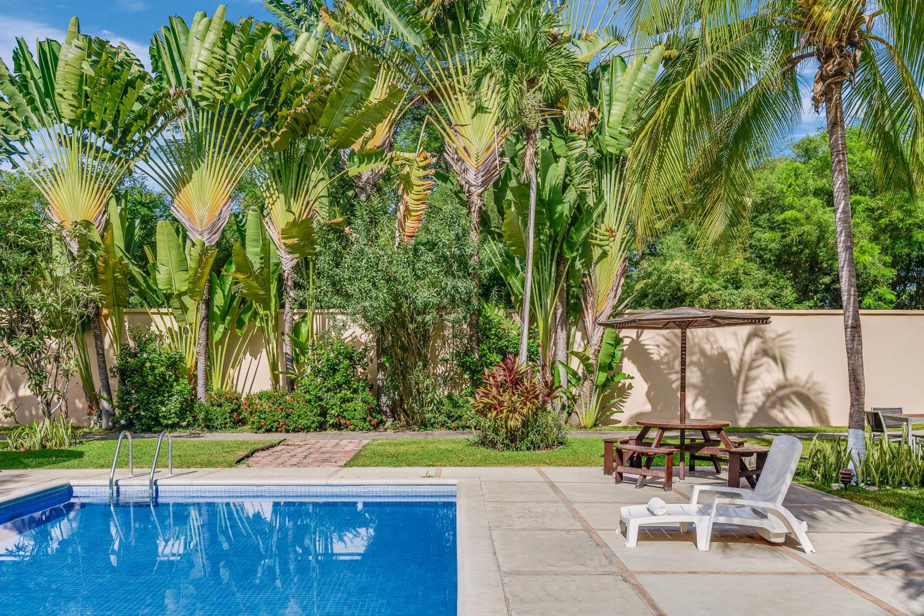 Colima Vacations - Fiesta Inn Colima - Property Image 3