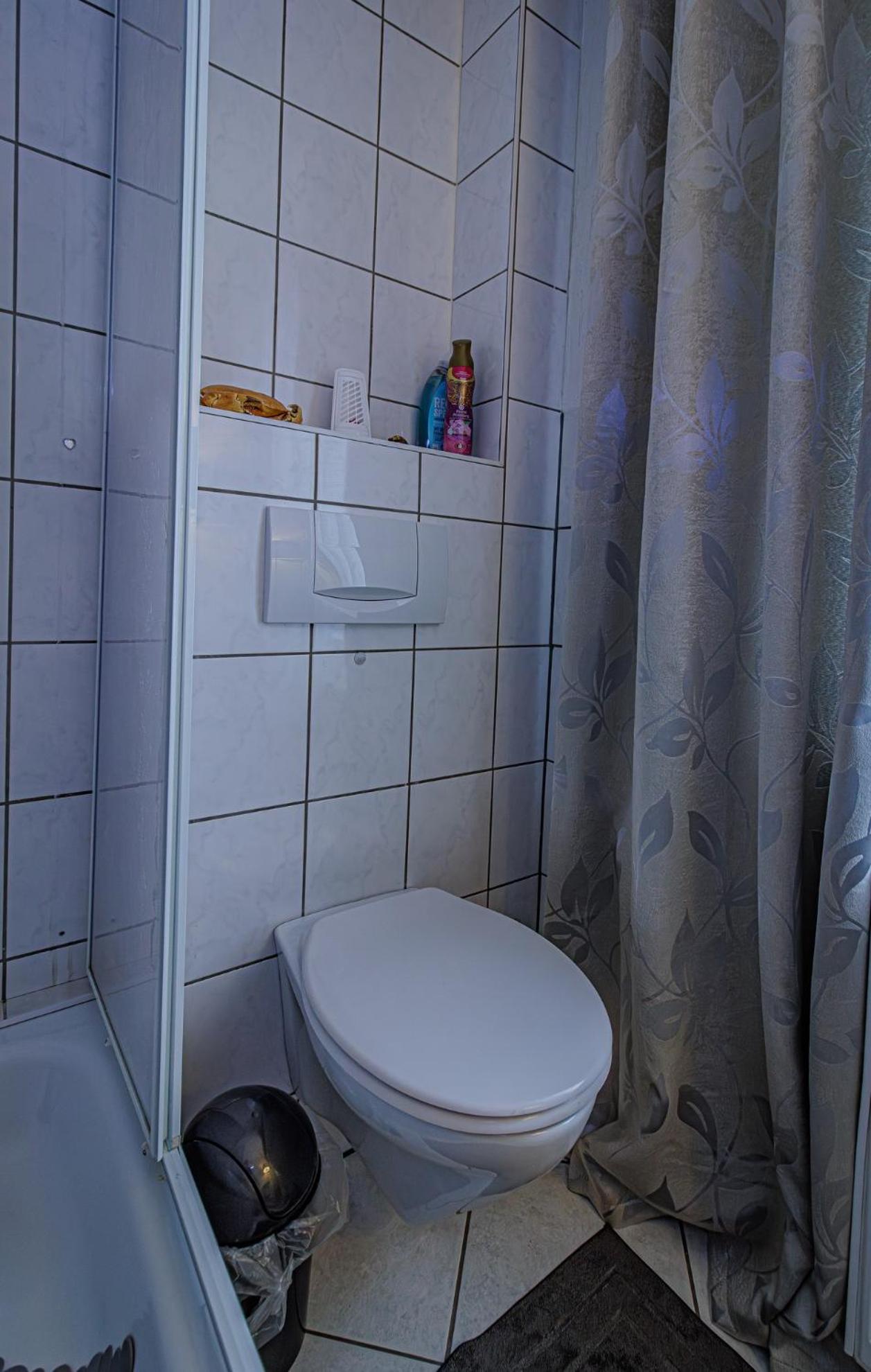 Wohnen über einem mediterranen Restaurant,Apartment 2 oder 3