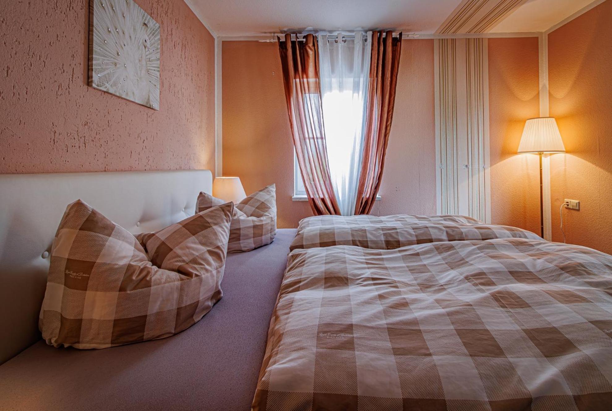Wohnen über einem mediterranen Restaurant,Apartment 2 oder 3