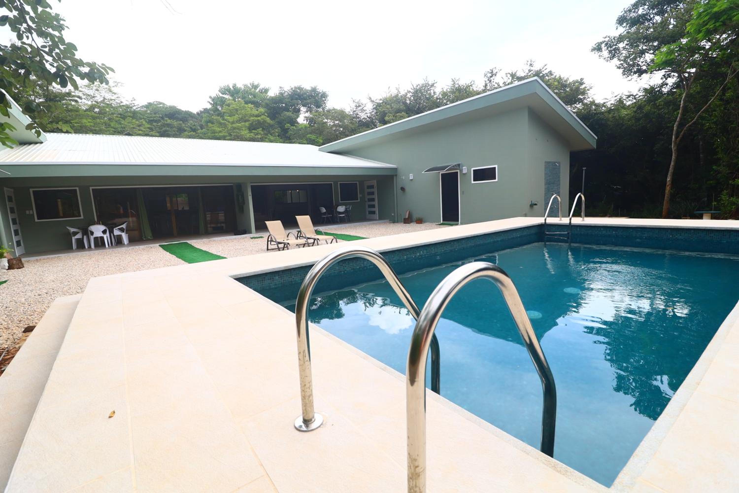Casa Mari Black Stallion