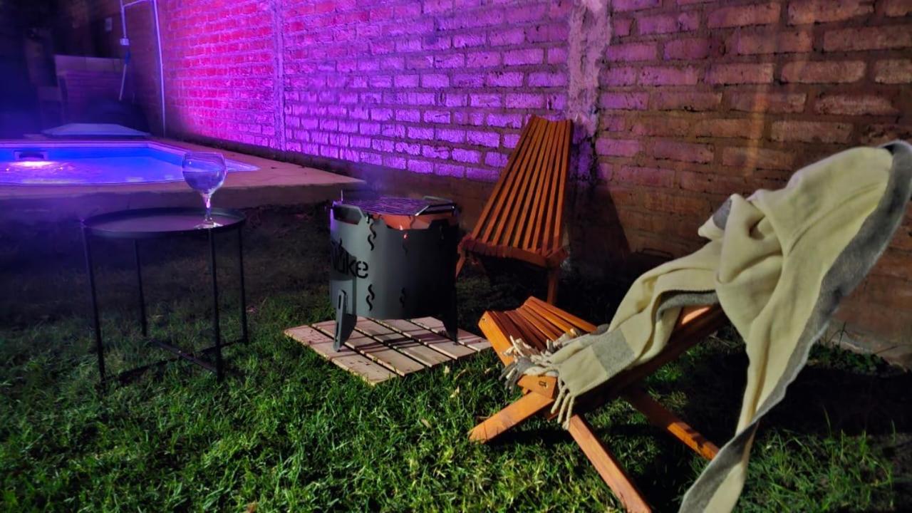 Complejo Wine Maipu: Piscina, Parrilla, Bicis