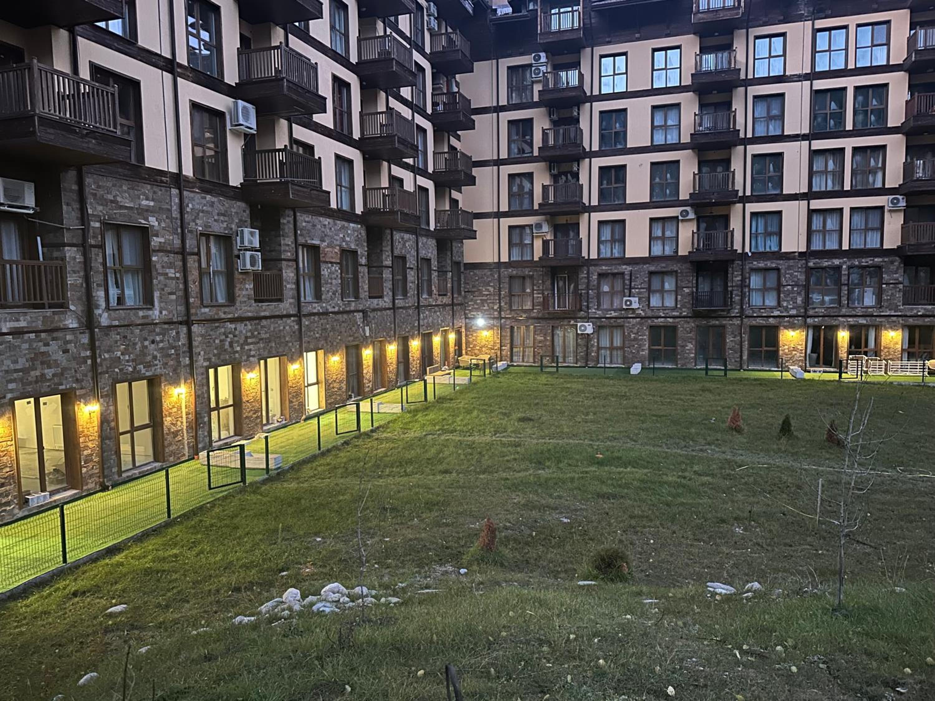Apart-Hotel Crown Bansko 2