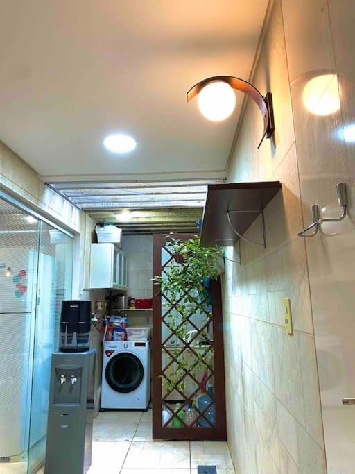 Casa bastante agradável e bem localizada!