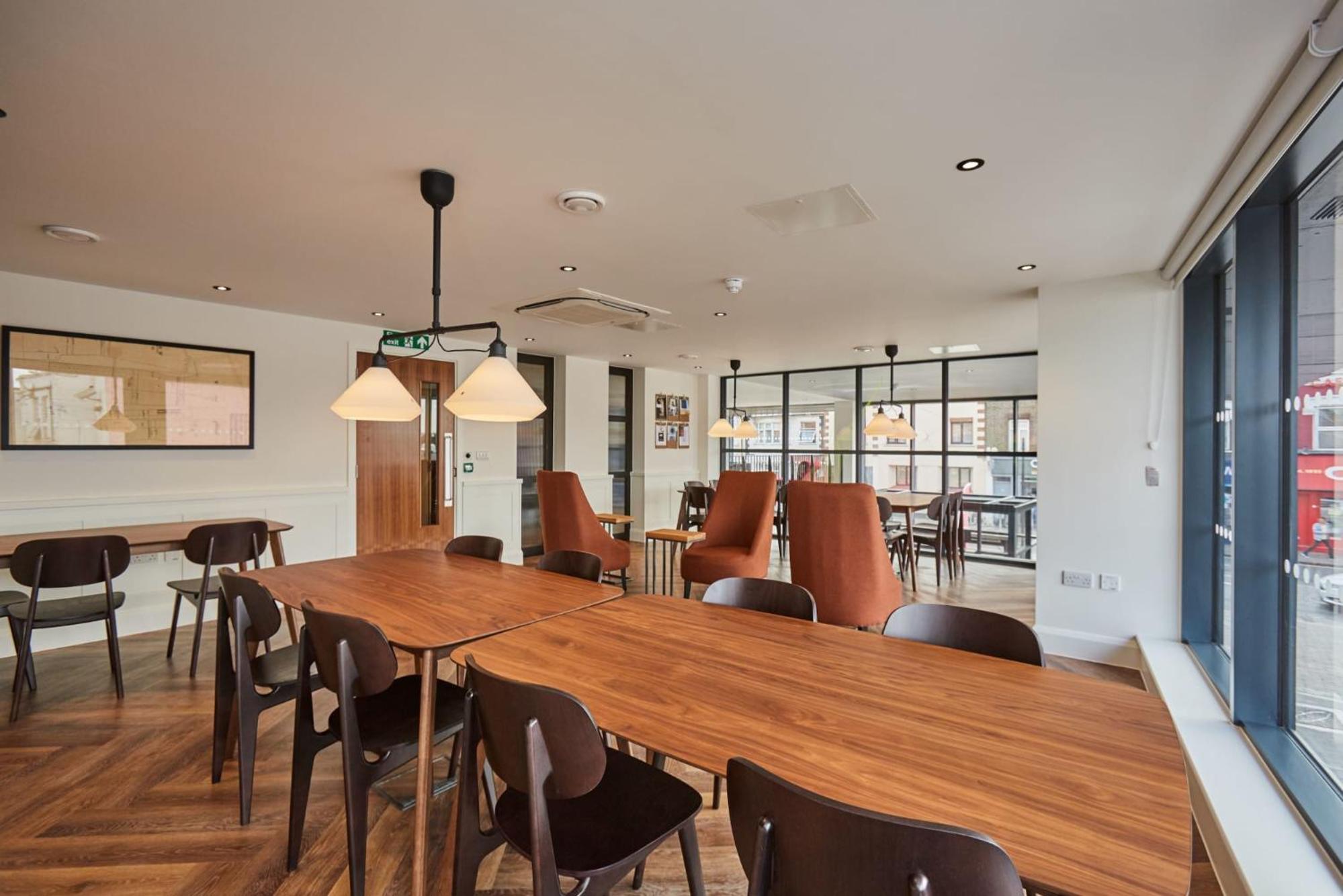 Chic Modern Apartments at Mannequin House in London