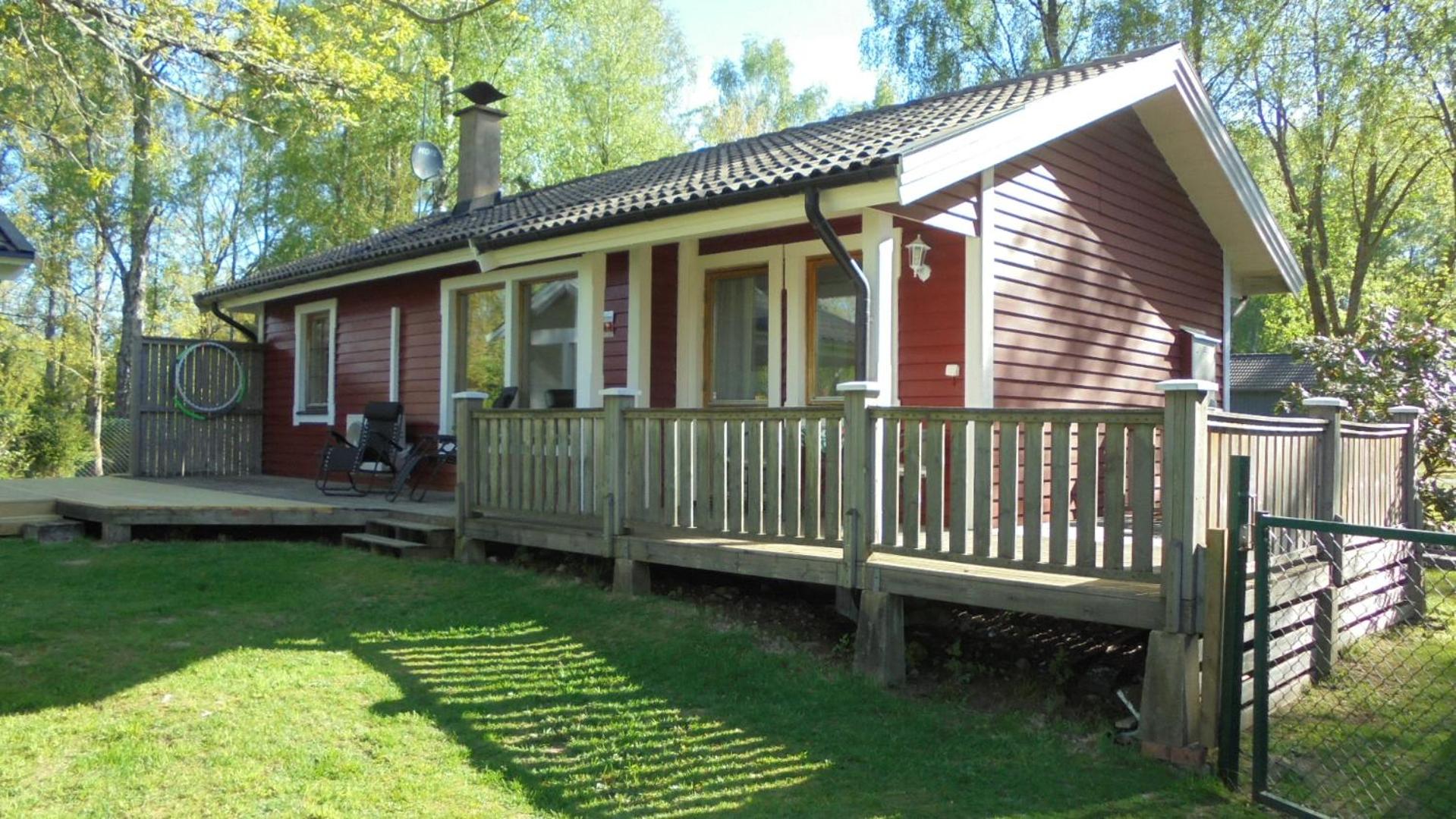 Minnebo stuga view 3