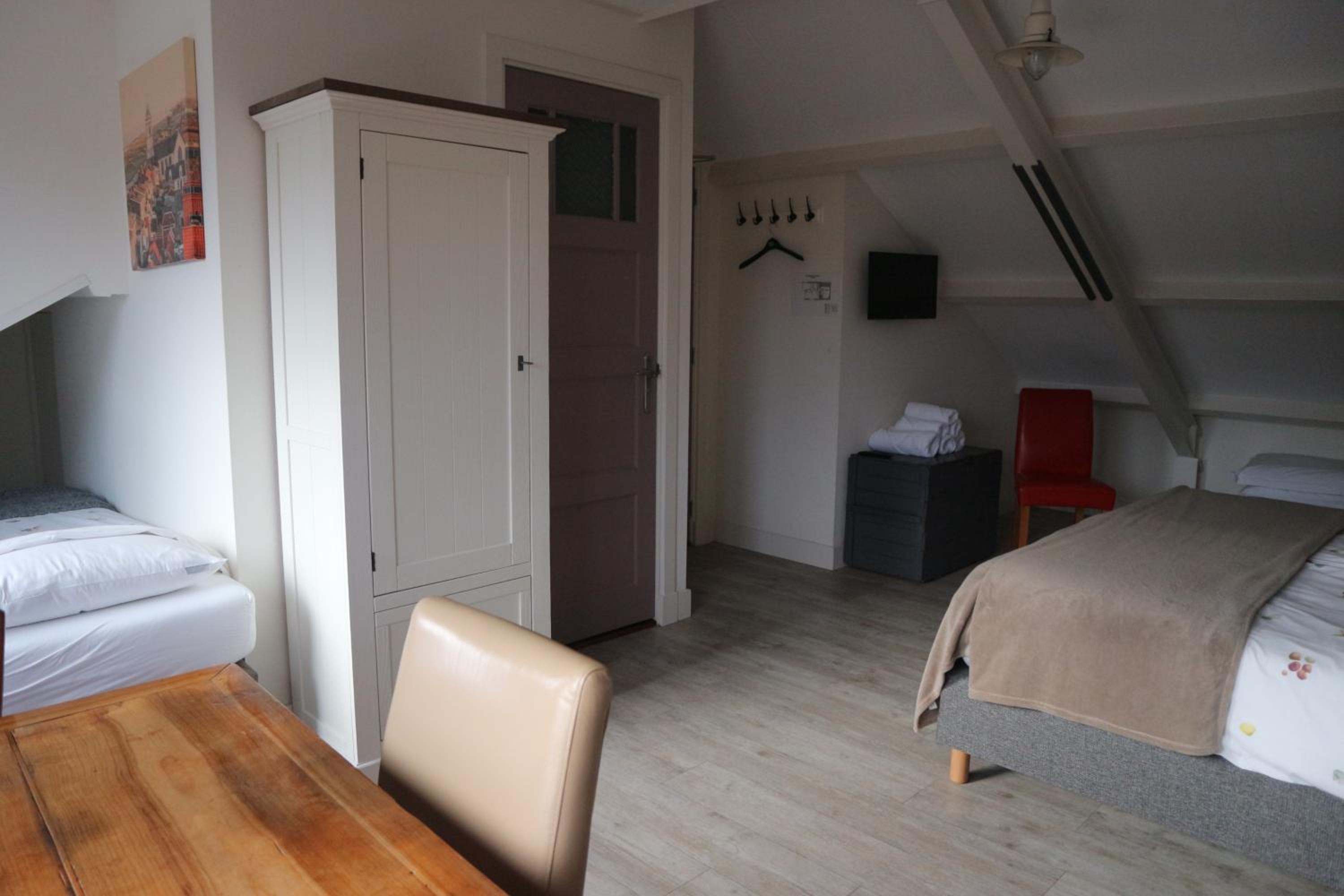 Photo 47