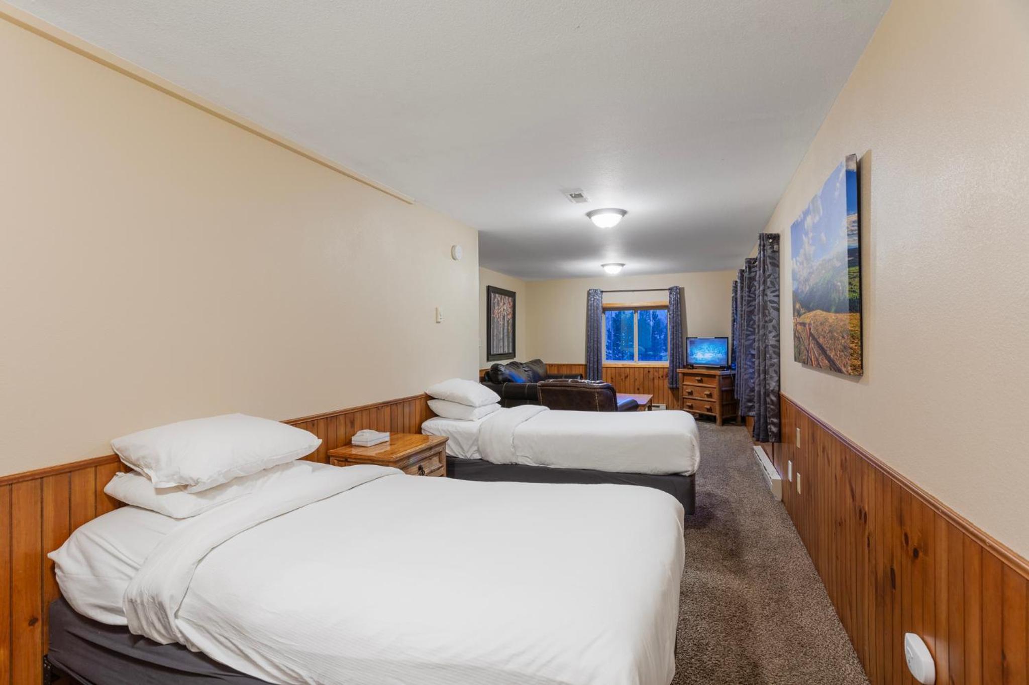 Discovery Lodge - Property Image 4