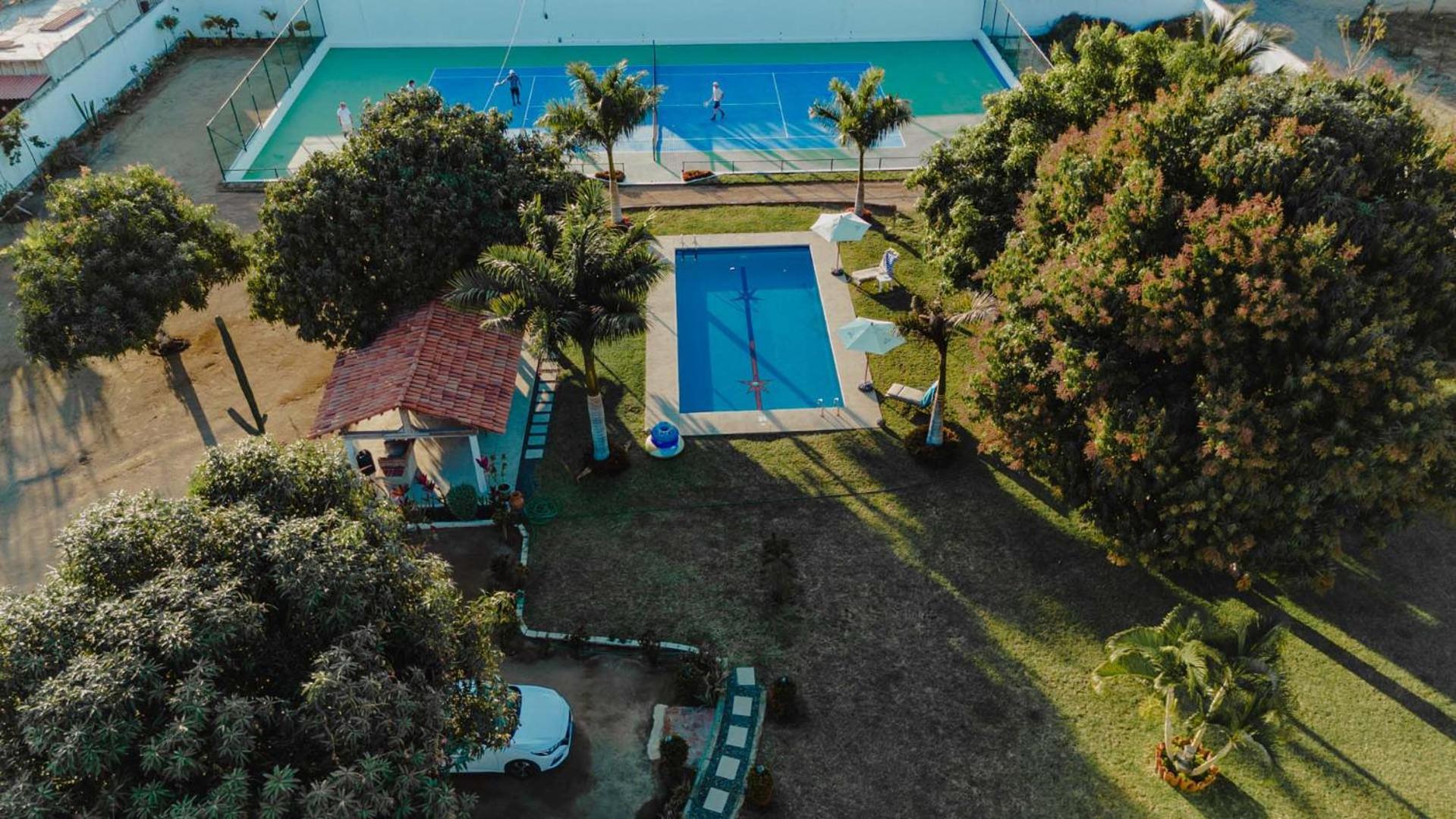 Hacienda Gonzalez Beach Getaway