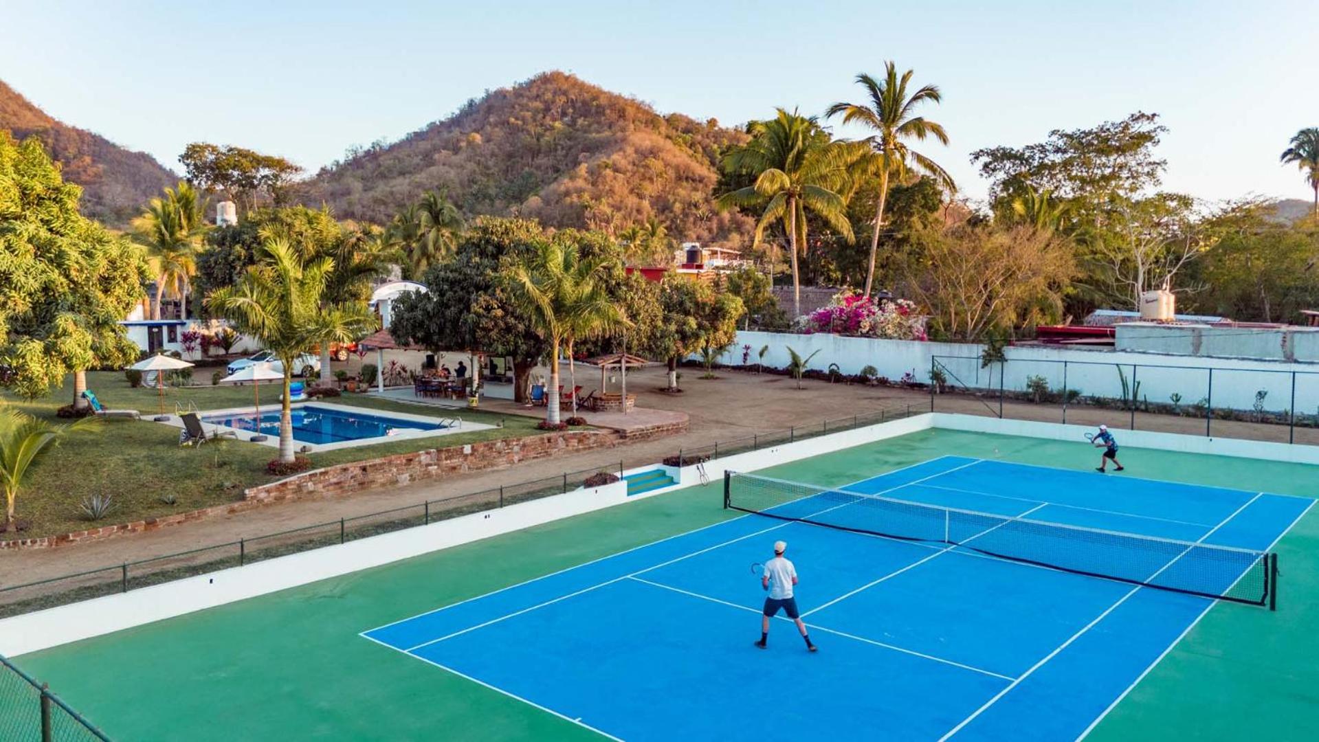 Hacienda Gonzalez Beach Getaway