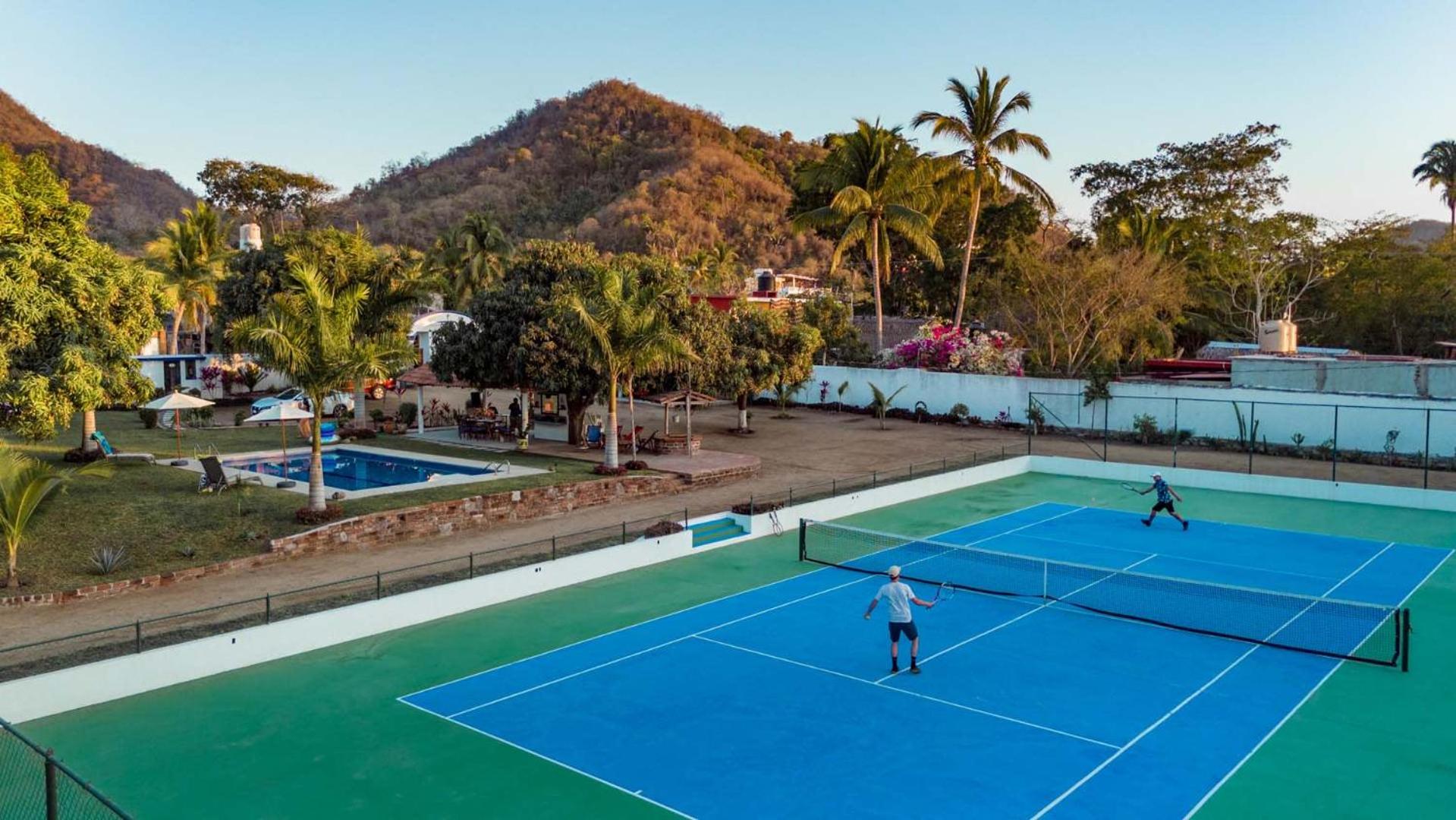 Hacienda Gonzalez Beach Getaway
