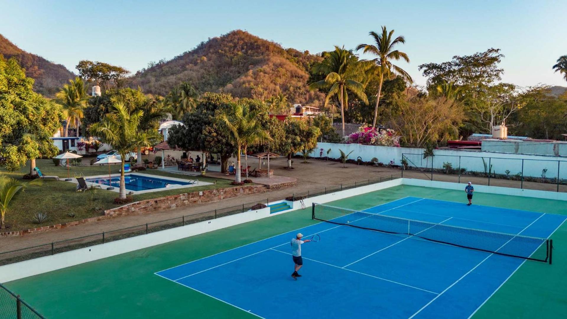 Hacienda Gonzalez Beach Getaway