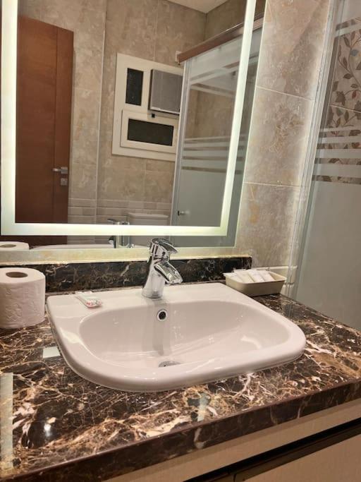 White Palace served Apartment 12