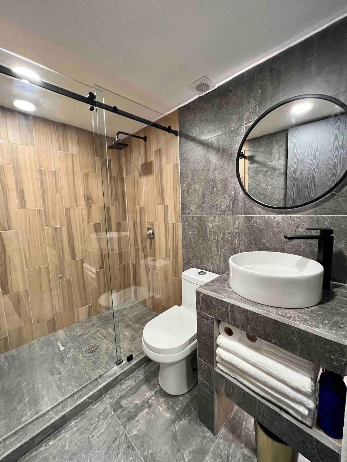 Chic Apartments in Polanco Steps from Masaryk Ave! view 4