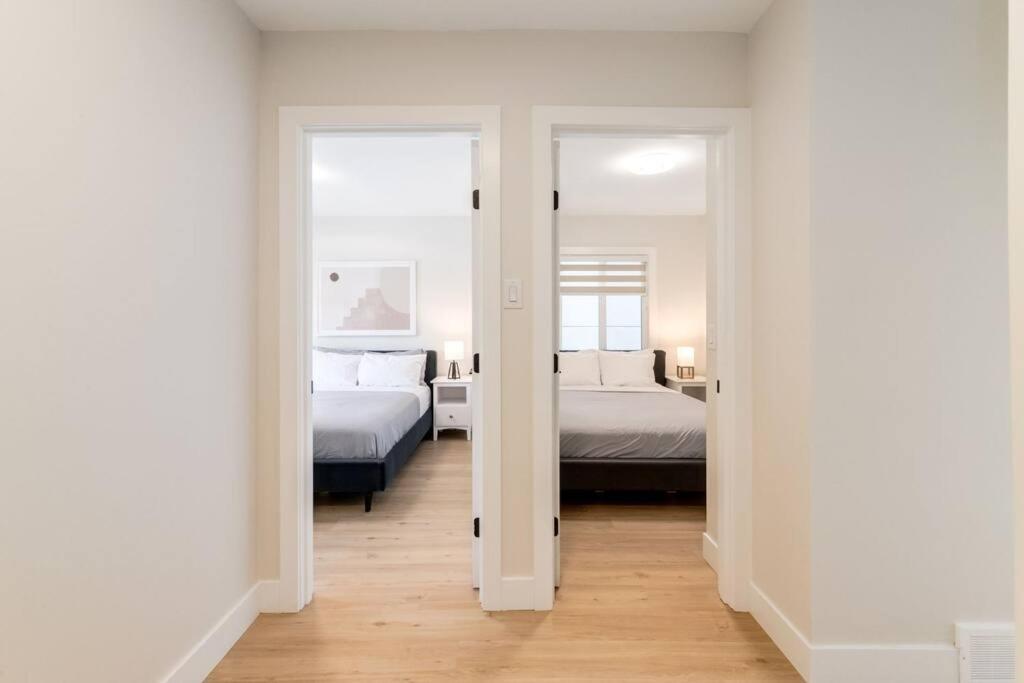 Pet Friendly & Accessible, 4 Beds