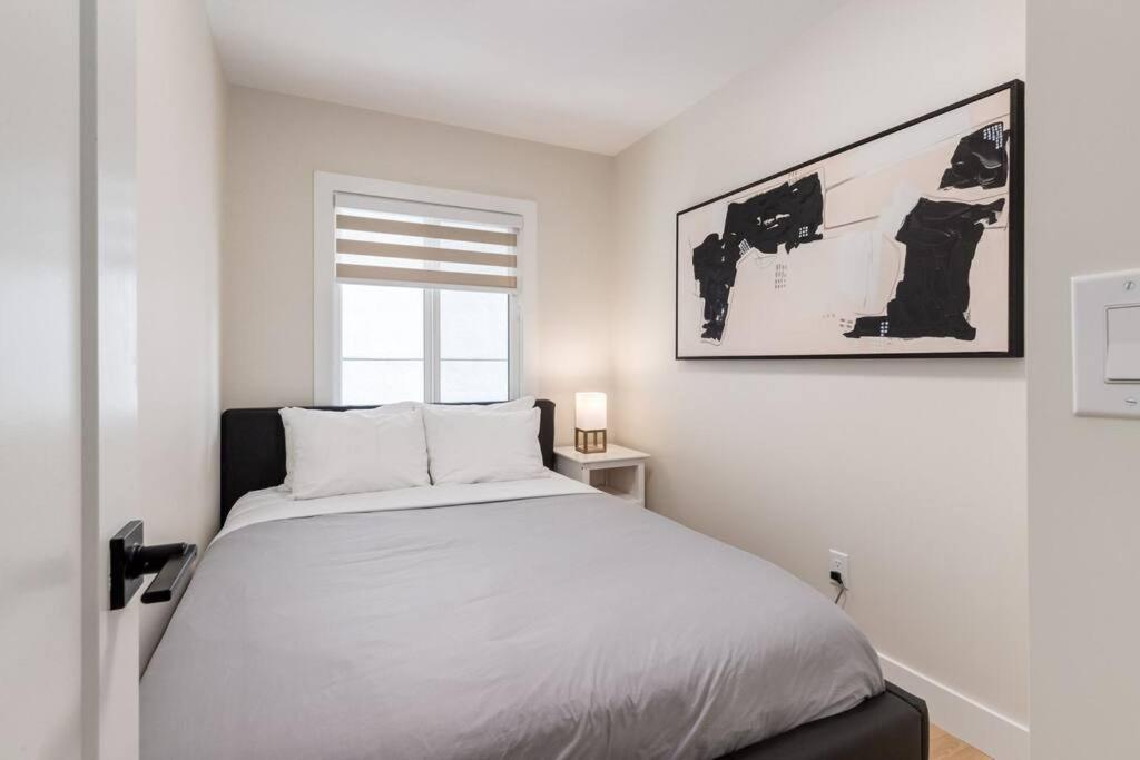 Pet Friendly & Accessible, 4 Beds