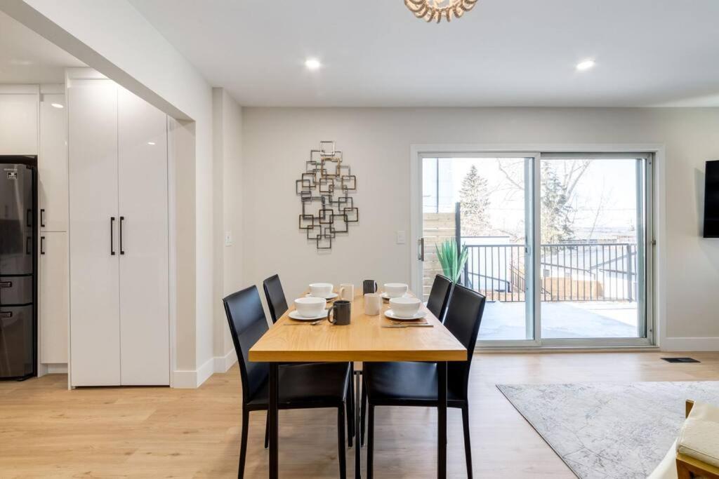 Pet Friendly & Accessible, 4 Beds