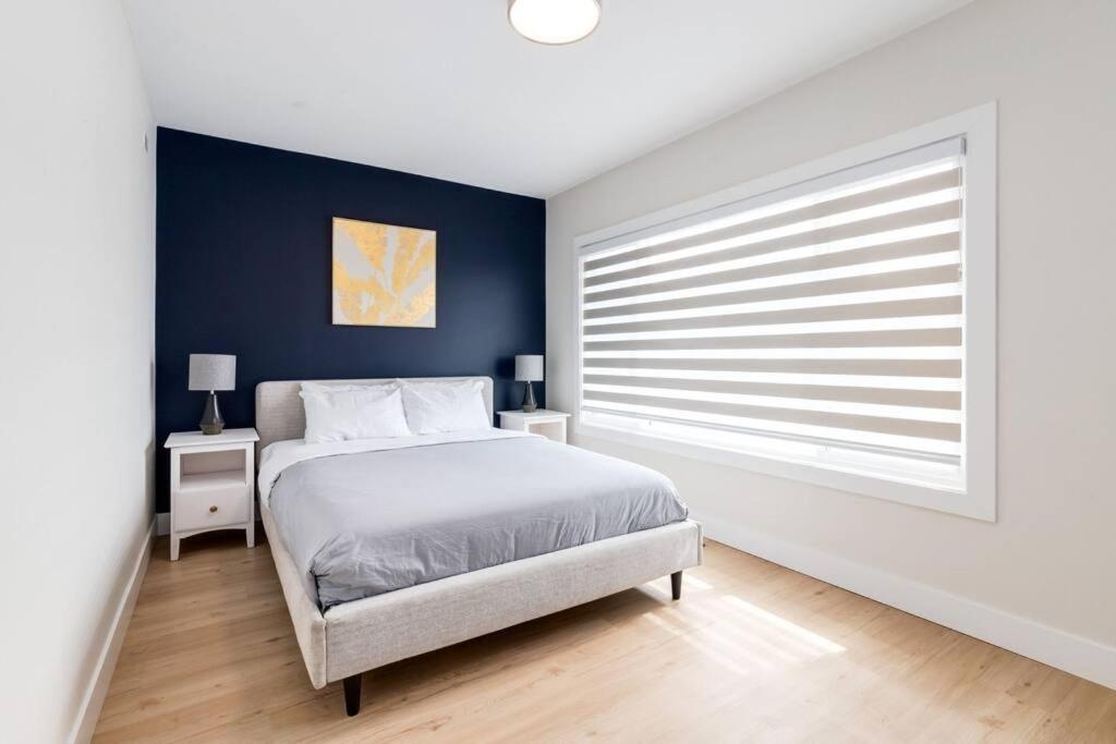 Pet Friendly & Accessible, 4 Beds