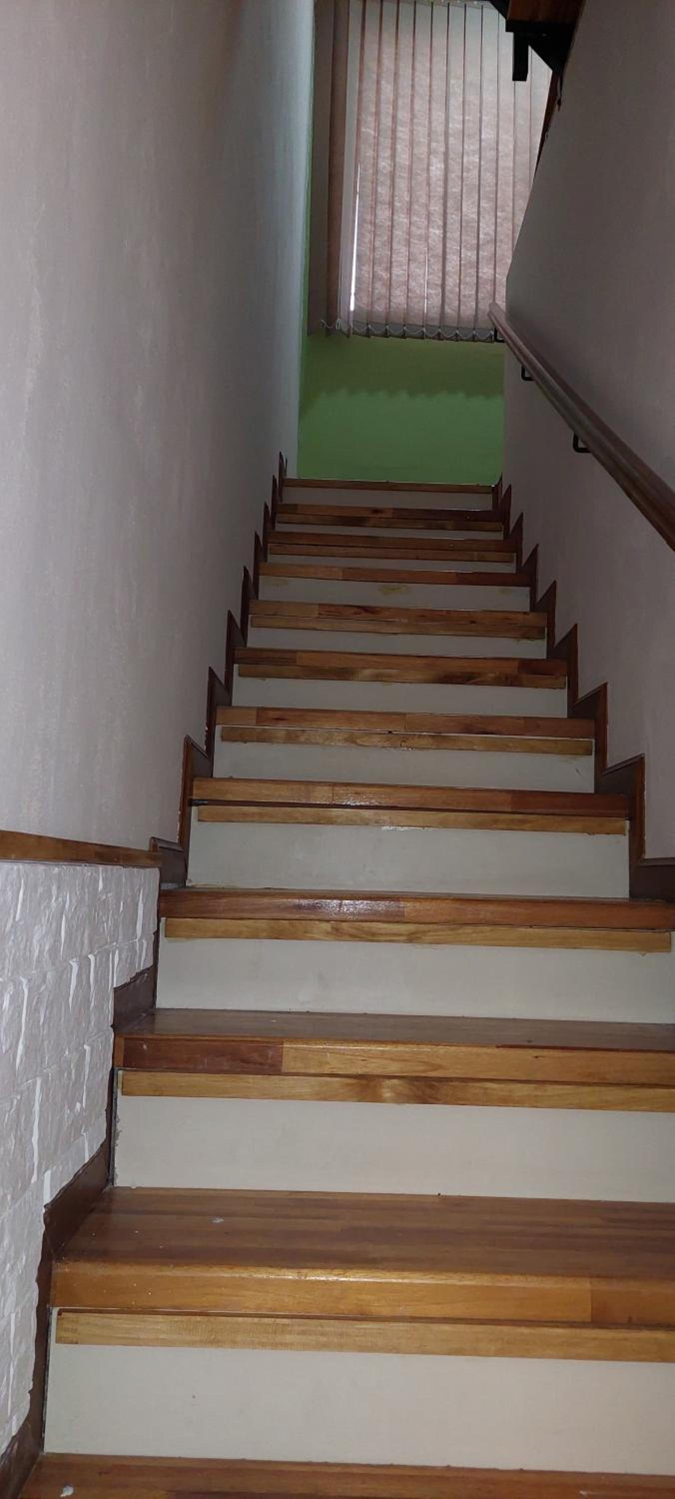 Departamento a pocas cuadras del centro con terraza