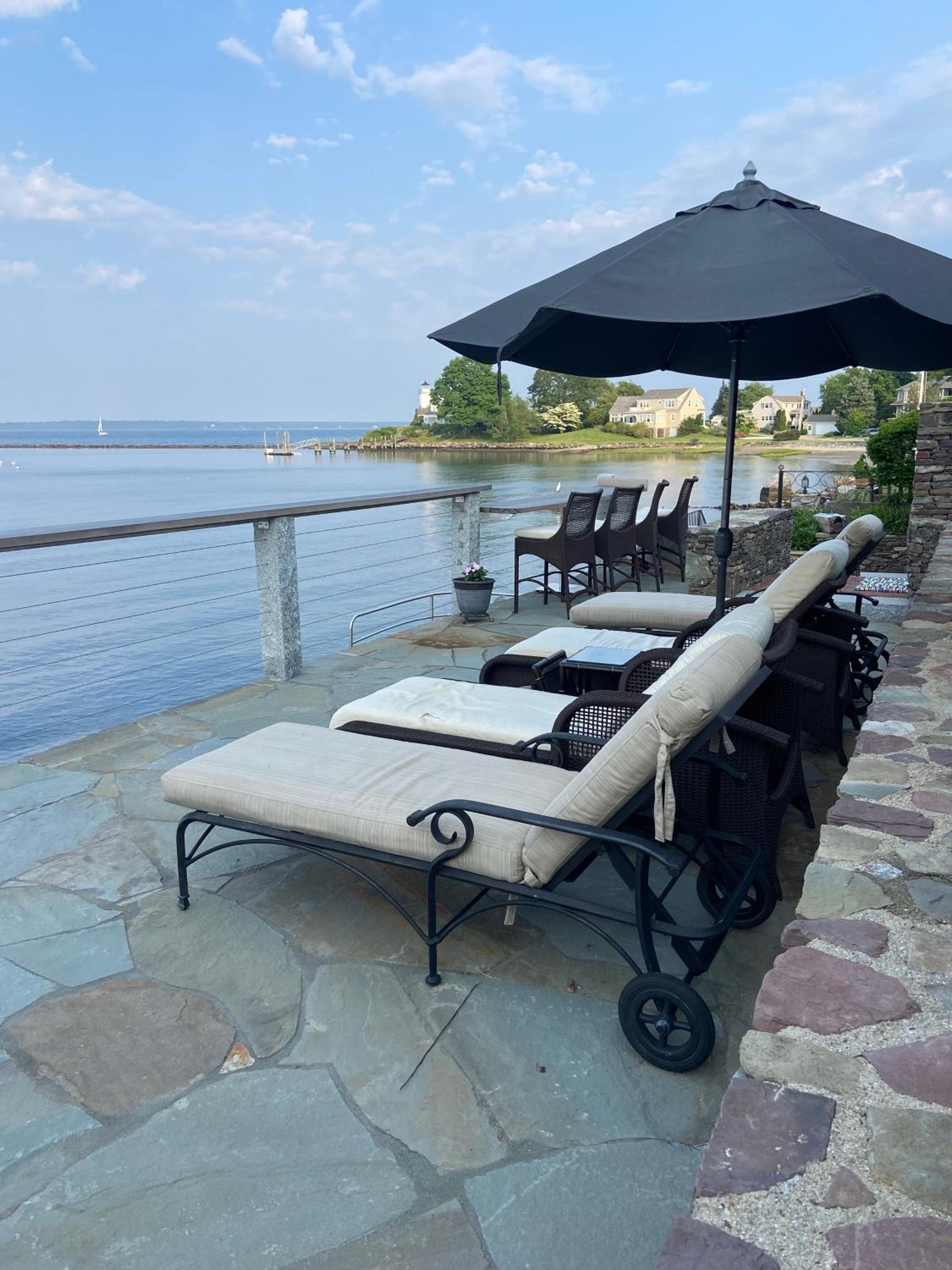 Ocean Front Property In Wickford Village in North Kingstown, US