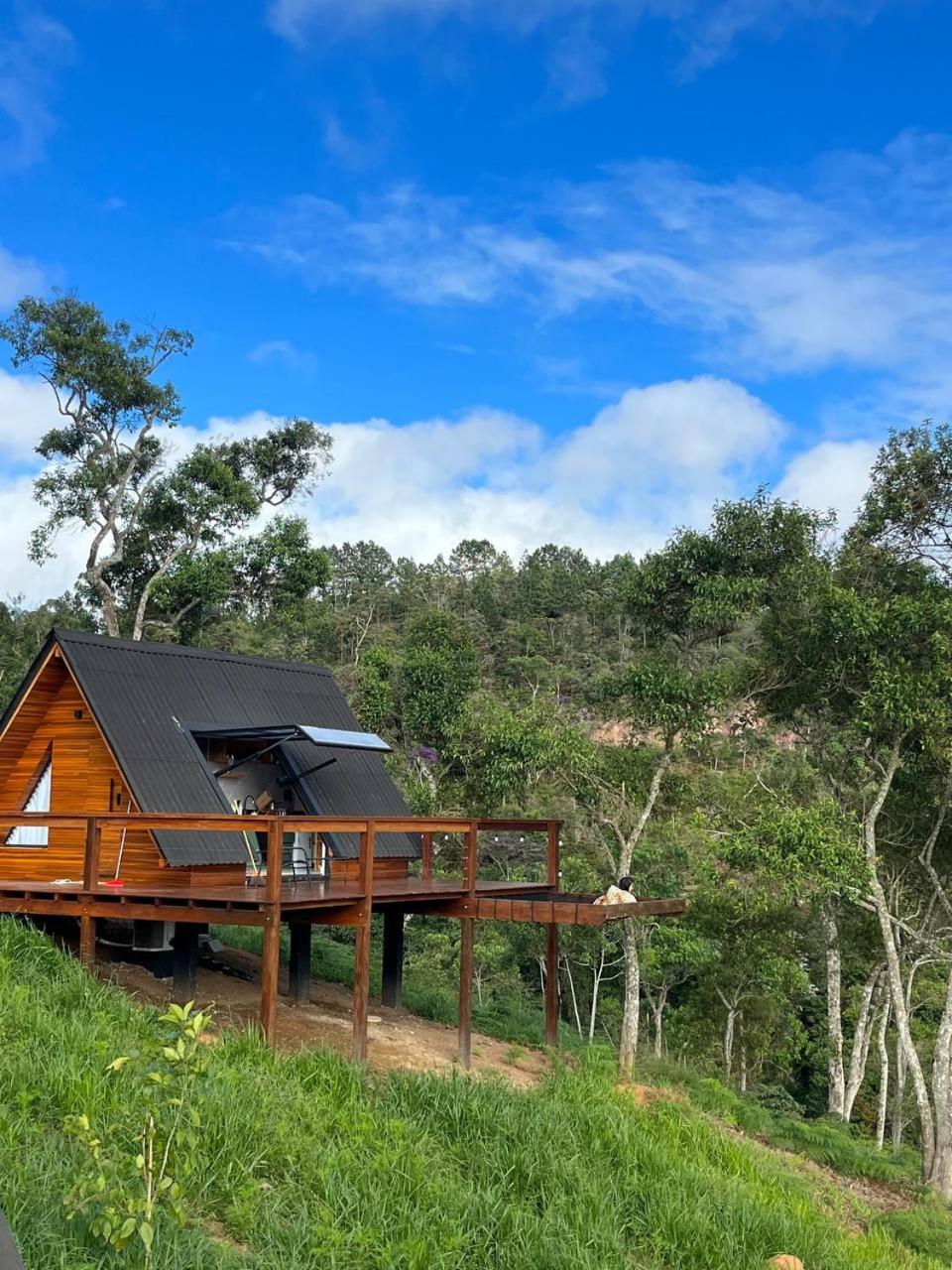 Away Cabanas Pedra Azul 5 min Rota Lagarto, deck panorâmico