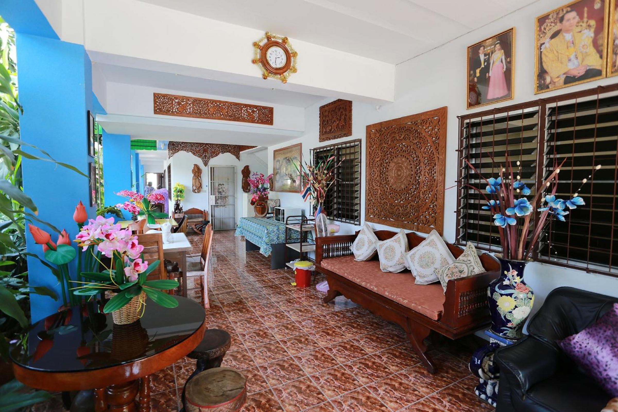 Saithong House
