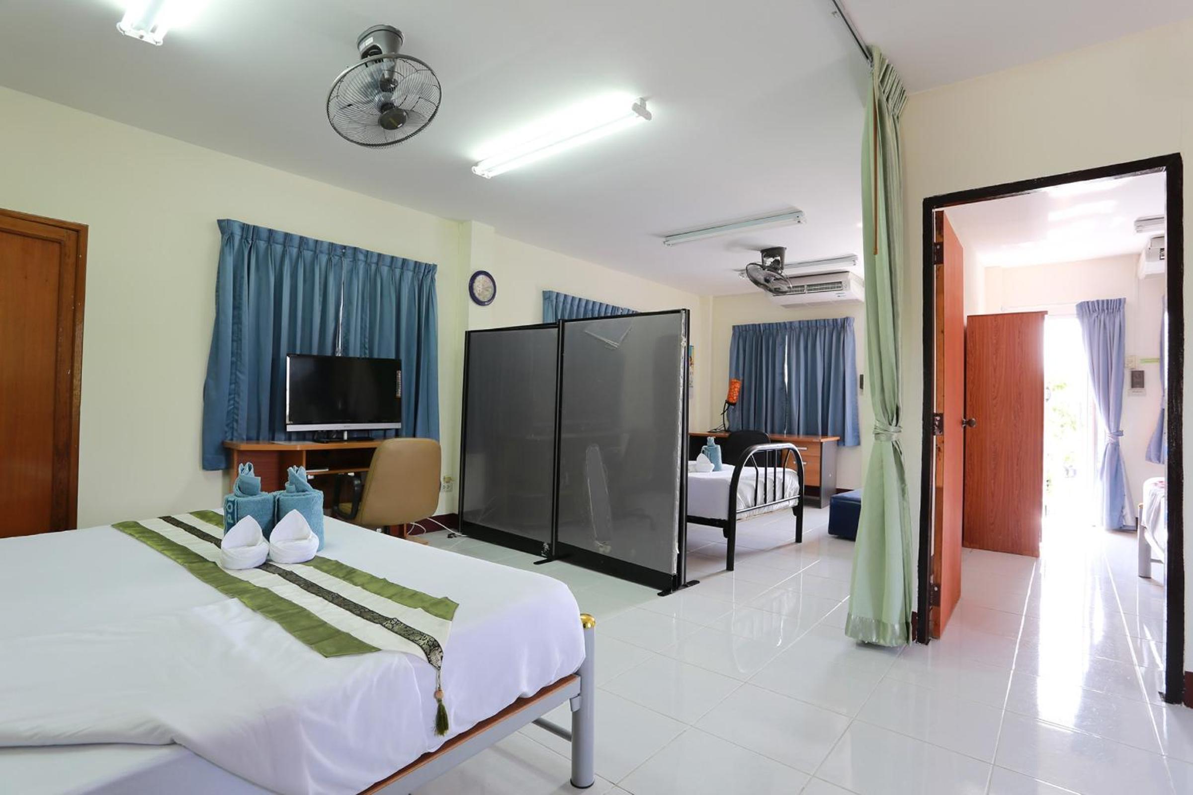 Saithong House