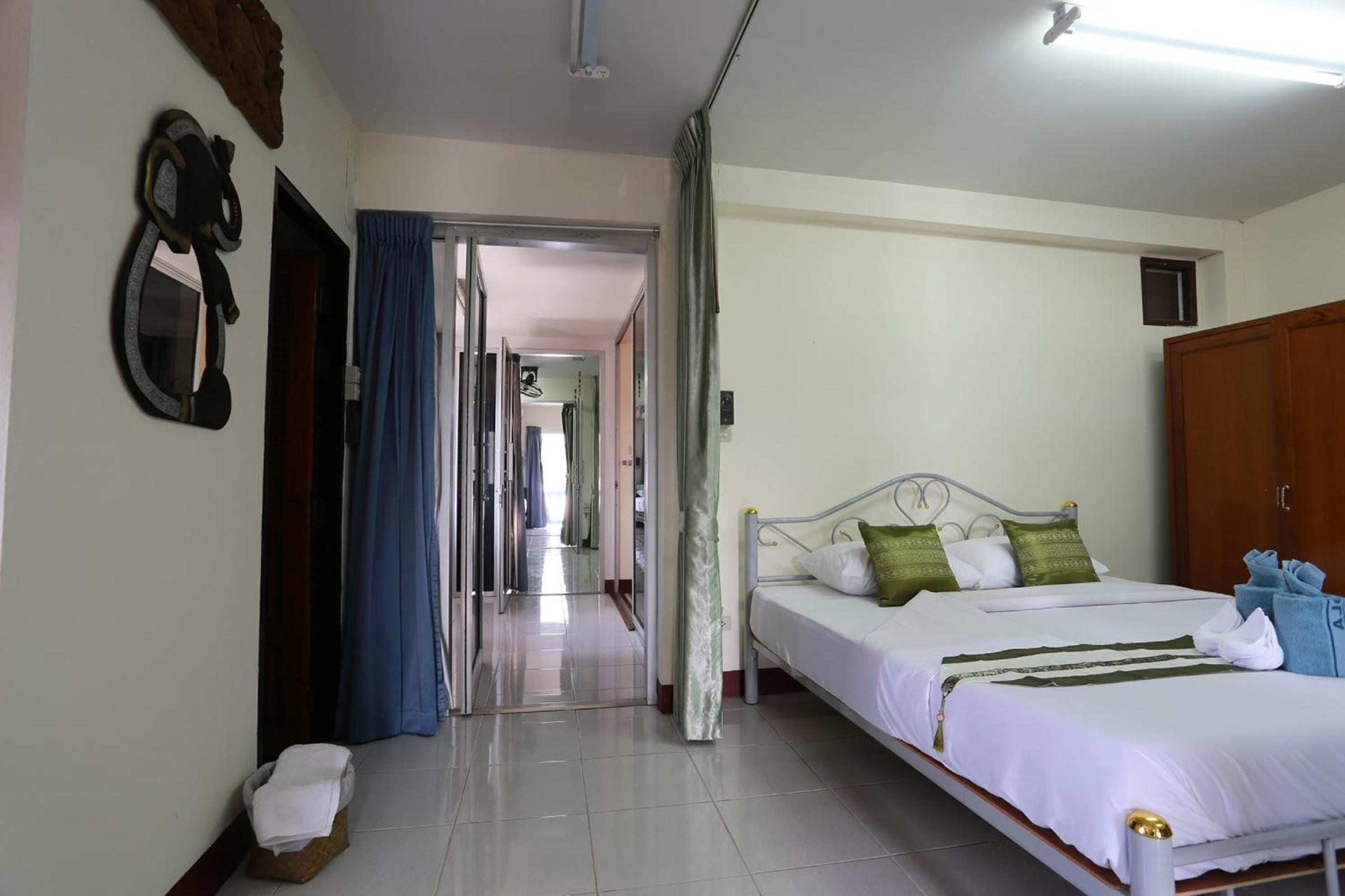 Saithong House