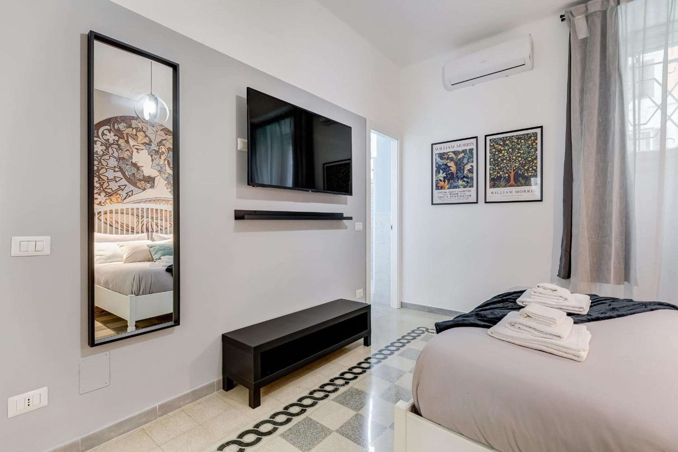 The Great Beauty - 2 double bedrooms & 2 bathrooms