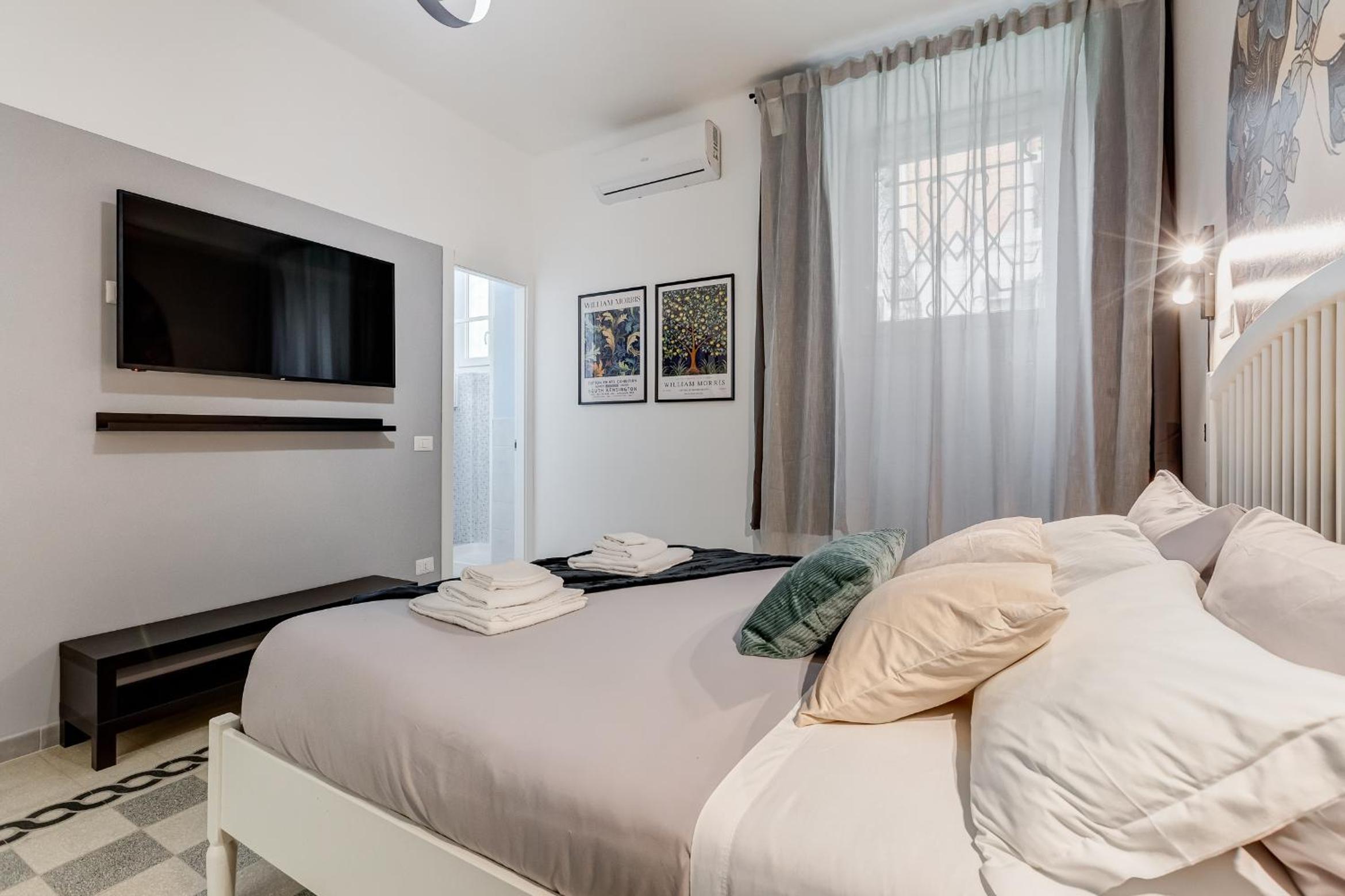 The Great Beauty - 2 double bedrooms & 2 bathrooms