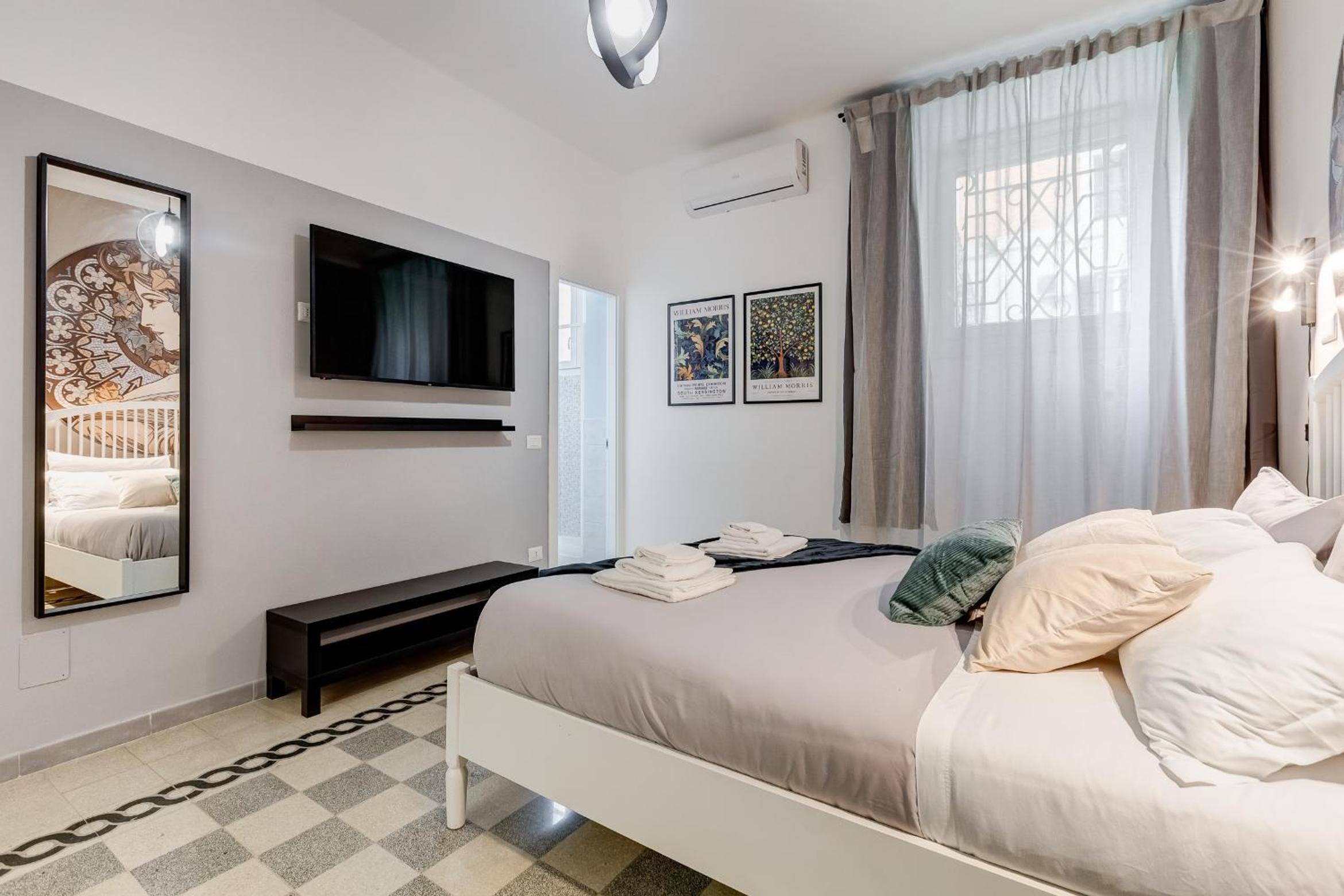 The Great Beauty - 2 double bedrooms & 2 bathrooms