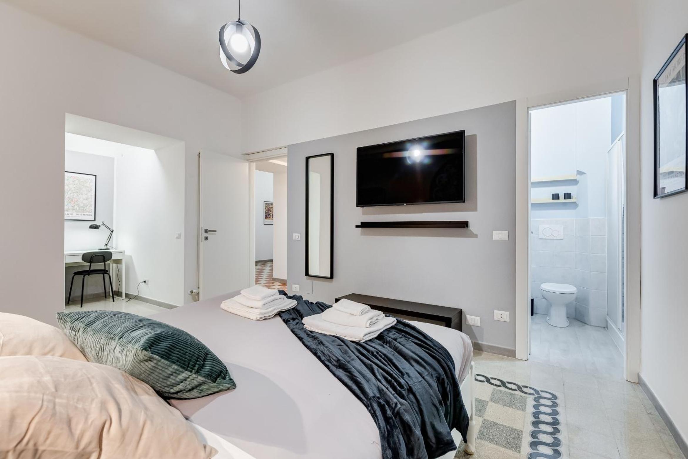 The Great Beauty - 2 double bedrooms & 2 bathrooms