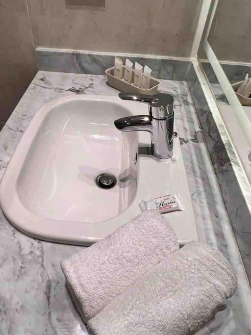 White Palace Suite AUC St