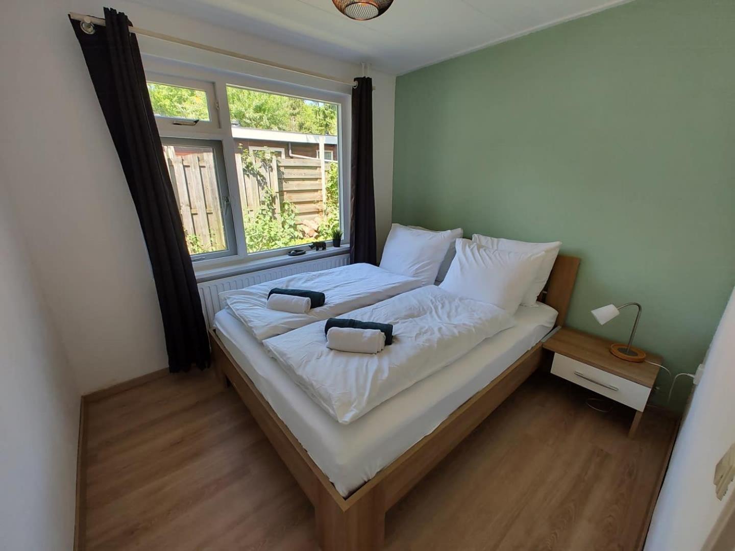 Vakantiehuis met privetuin op rustig bospark Veluwe view 5