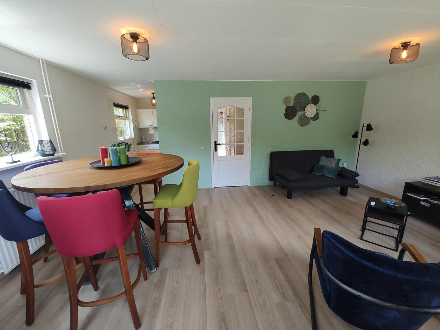 Vakantiehuis met privetuin op rustig bospark Veluwe view 4