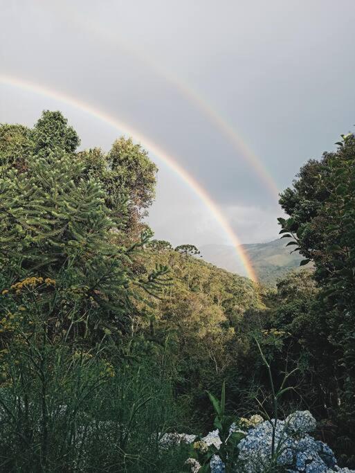 Casa nas Montanhas com Cachoeiras