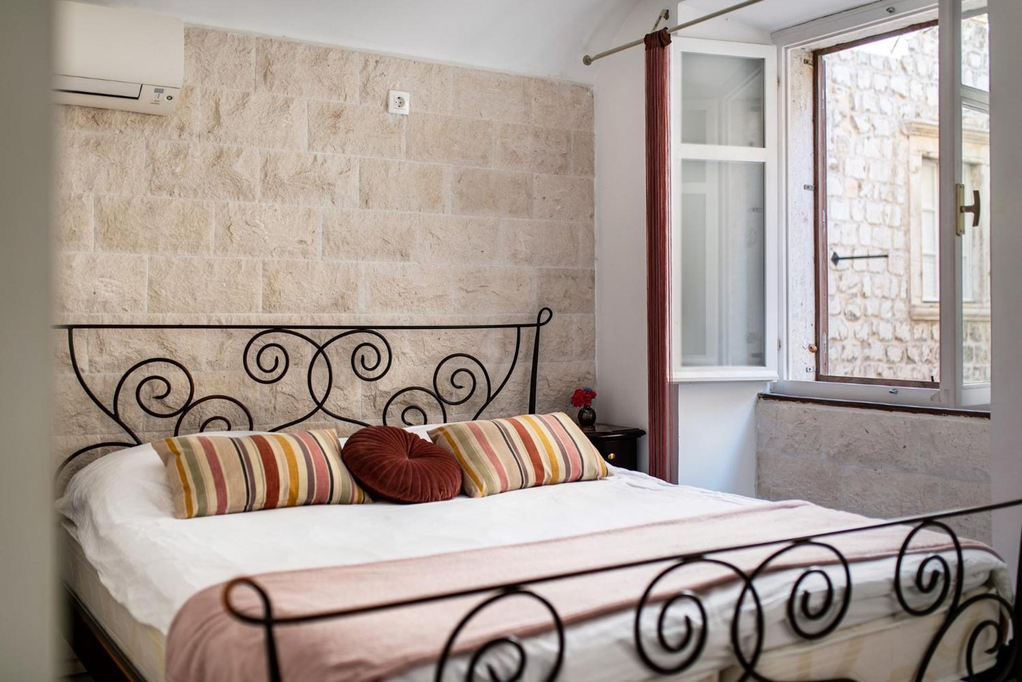 Gallus Old town apartment