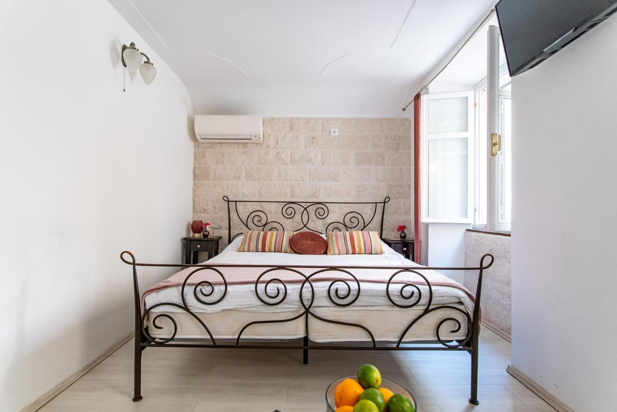 Gallus Old town apartment