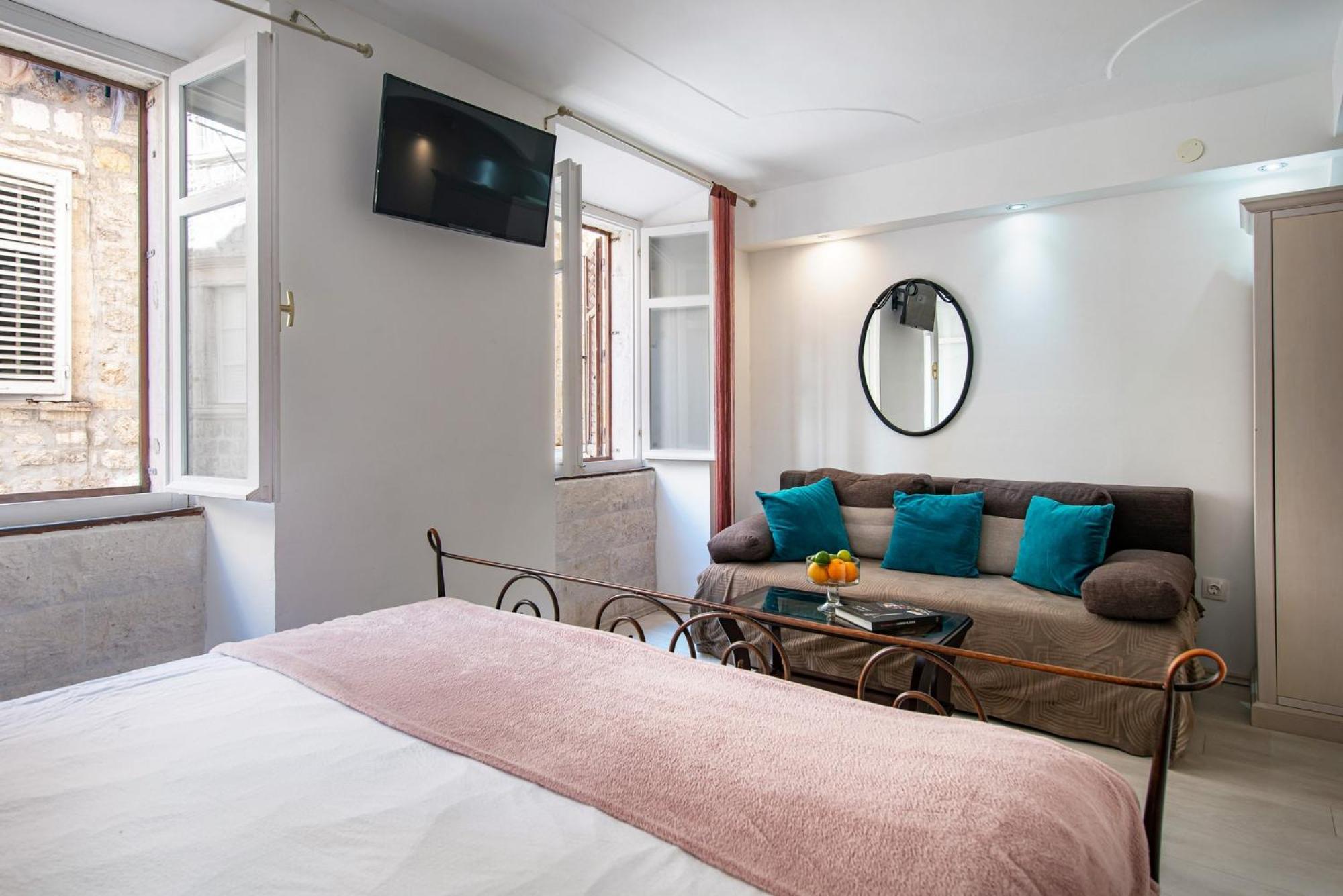 Gallus Old town apartment