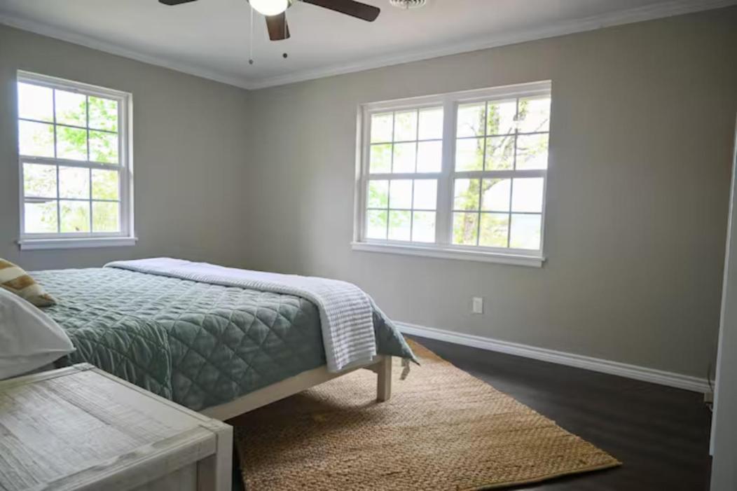Russellville Vacations - Lake View Retreat - Property Image 5