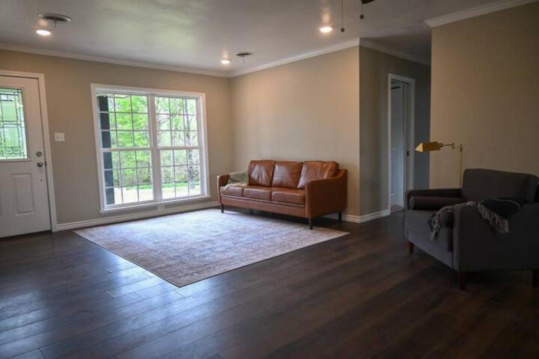 Russellville Vacations - Lake View Retreat - Property Image 8