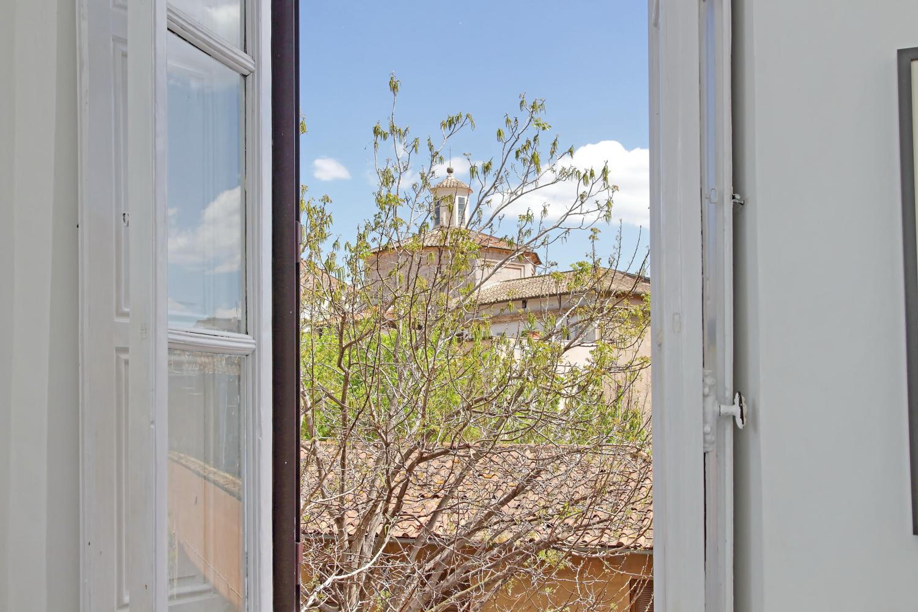 Tevere apartments