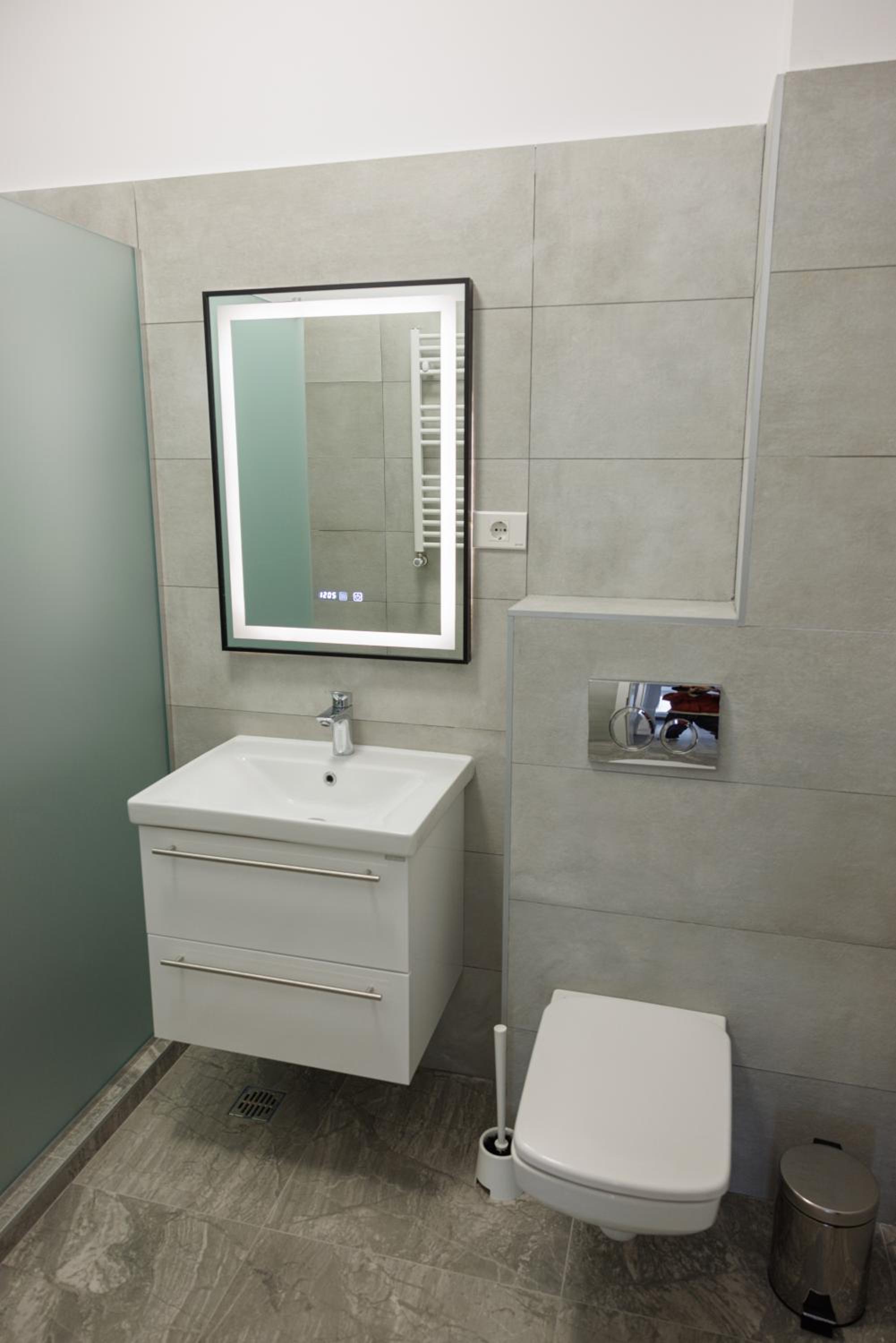 Photo 23