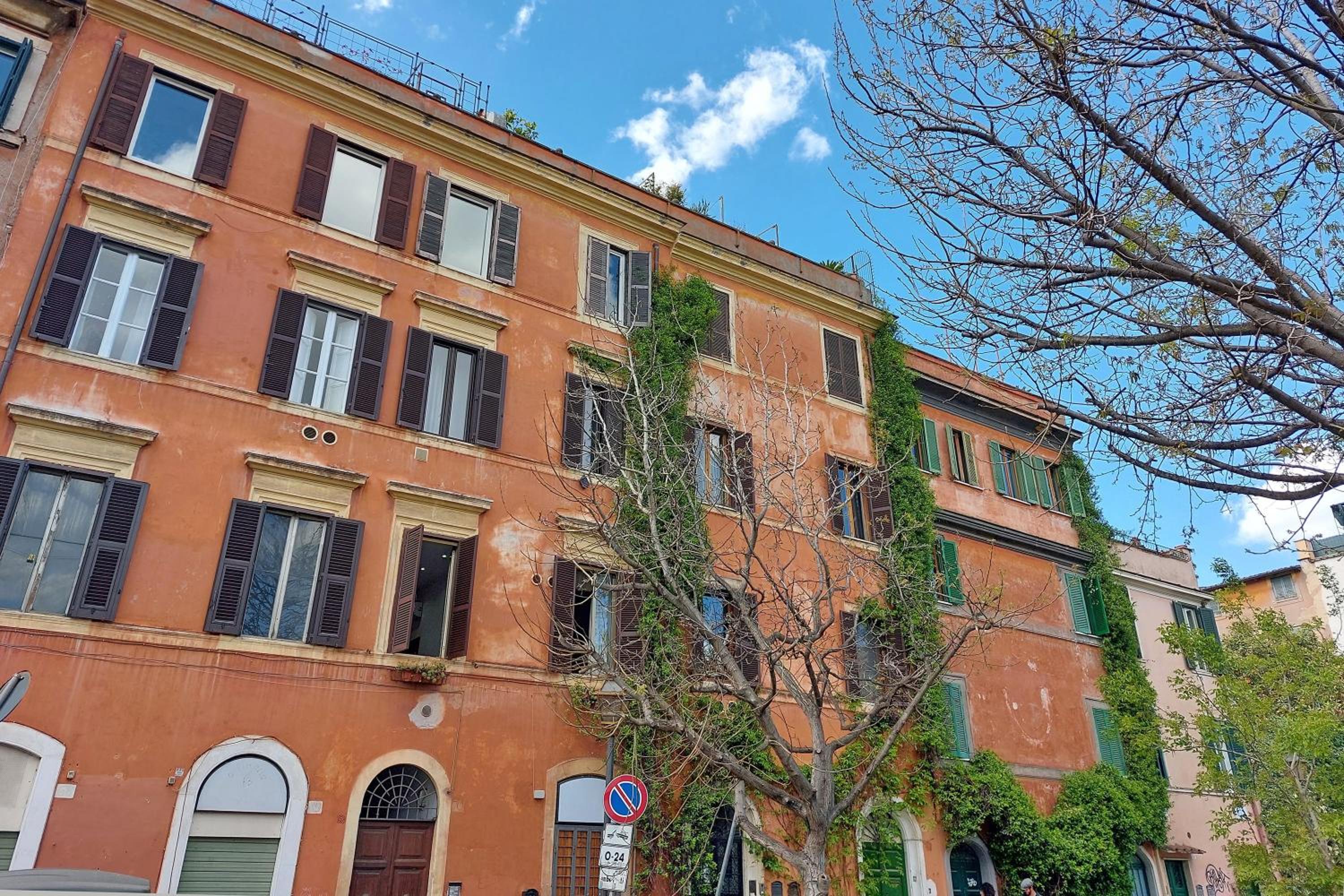 Tevere apartments