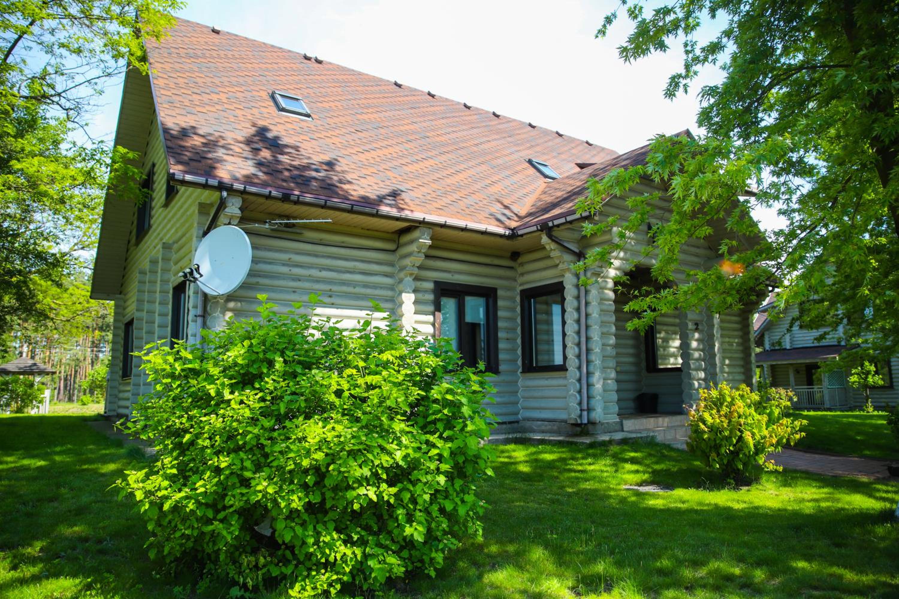 Pastoral wooden hauses