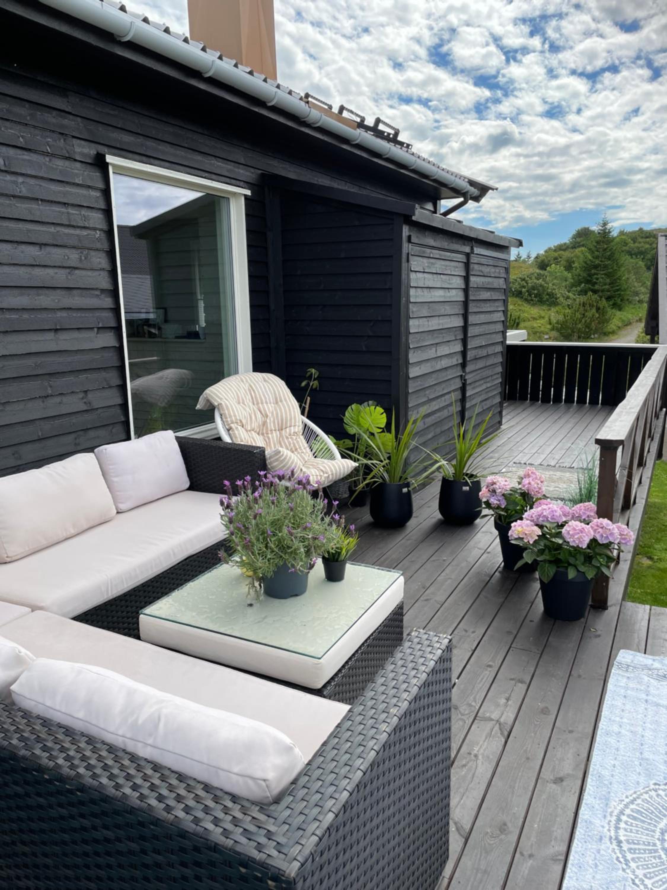 Hus med jacuzzi view 5