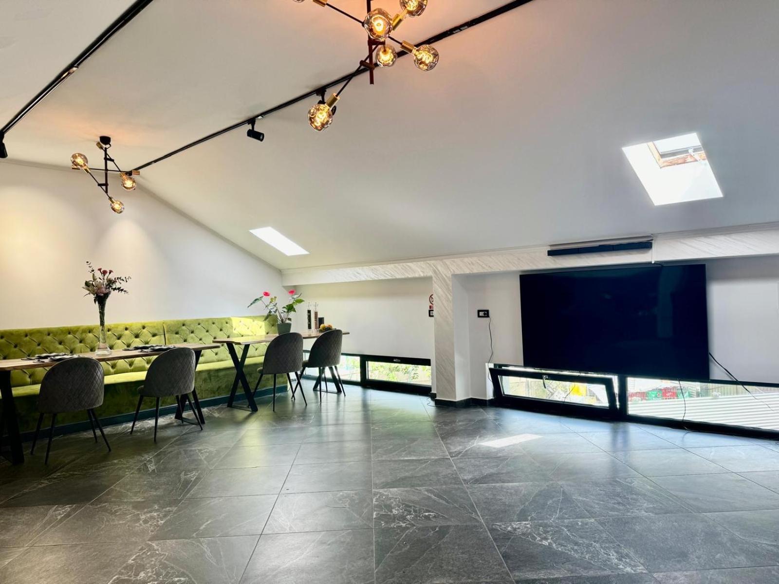 LUXURY EVENTS , oaza mirilor view 4