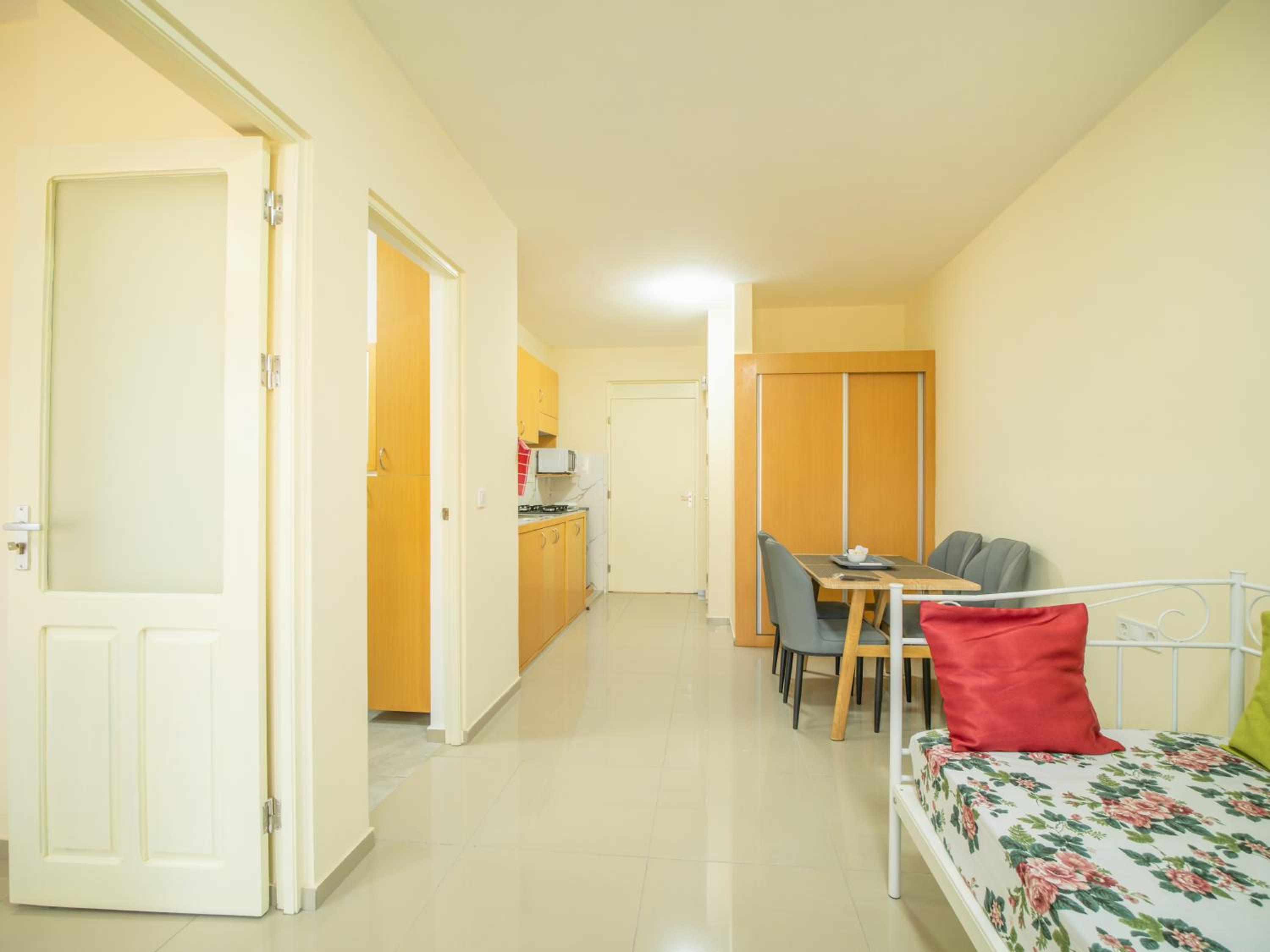 Residencial LiviaMilena Santa Maria